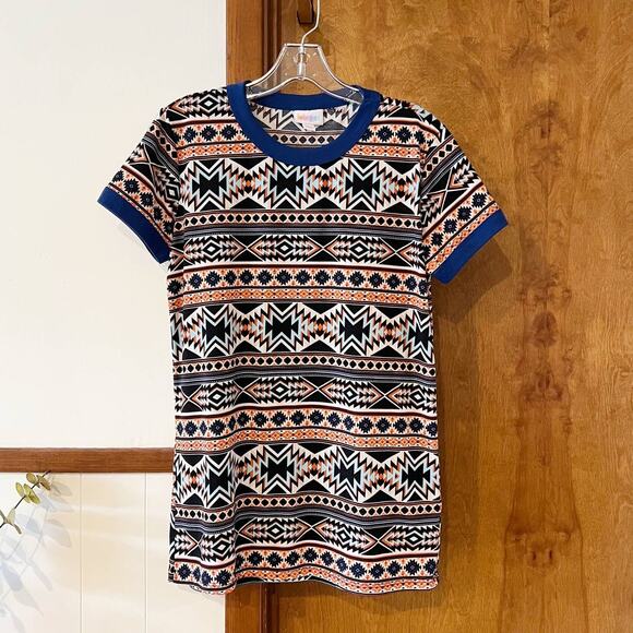 LULAROE Crewneck Ringer T-Shirt Southwestern Aztec Tribal Blue Trim Women's‎ XS - Picture 1 of 6